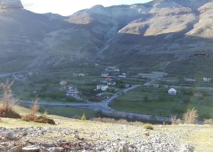 Private Cabin Boge Albania